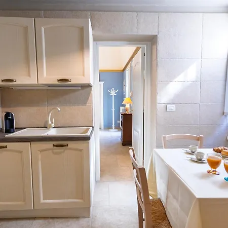 Apartment Old House - Historic Beauty Home, Otranto