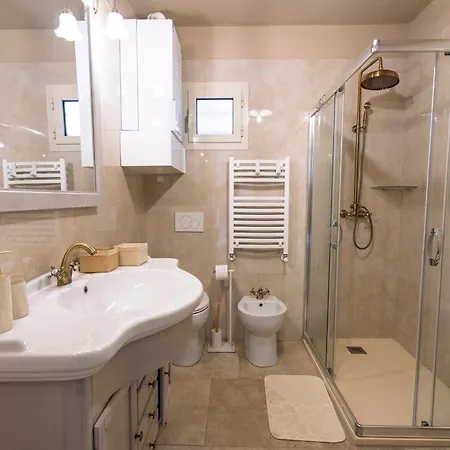Apartment Old House - Historic Beauty Home, Otranto