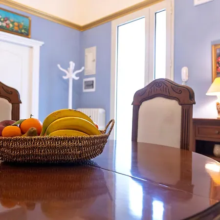 Apartment Old House - Historic Beauty Home,