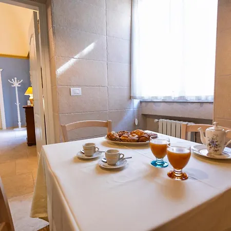 Apartment Old House - Historic Beauty Home, *